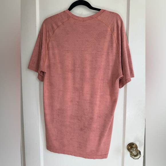 Lululemon Metal Vent Tech T-Shirt 2.0 - Picture 6 of 7